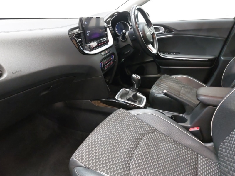 Used Kia Ceed 2022 for sale - 76893555: Photo 5