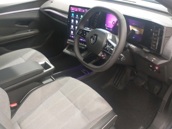 Used Renault Scenic E-Tech 2024 for sale - 76053033: Photo 18