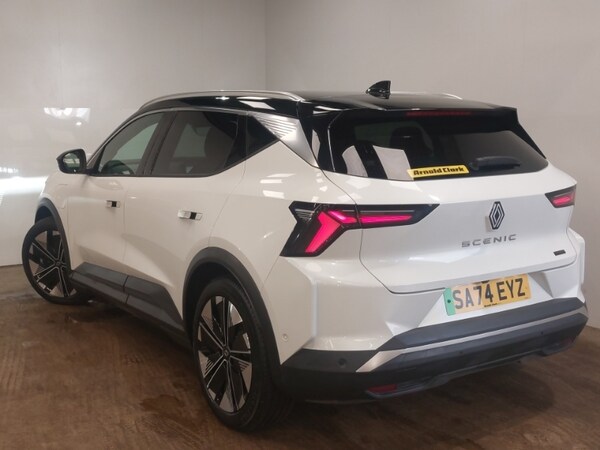 Used Renault Scenic E-Tech 2024 for sale - 76053033: Photo 3