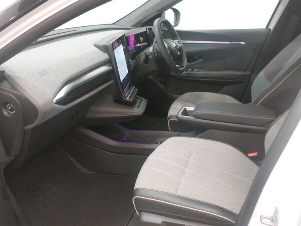 Used Renault Scenic E-Tech 2024 for sale - 76053033: Photo 5