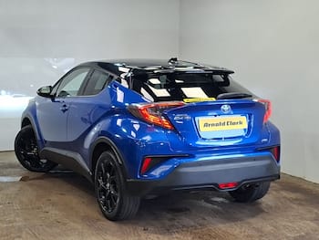 Used Toyota C-HR 2018 for sale - 79756940: Photo