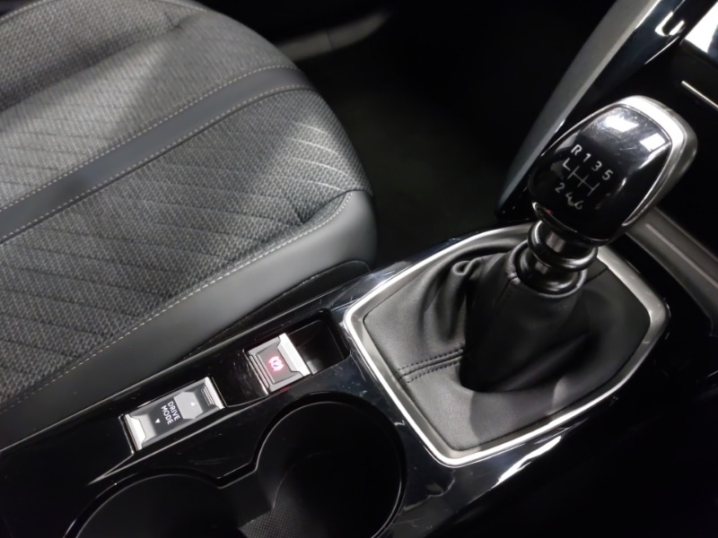 Used Peugeot 2008 2025 for sale - 77518128: Photo 12