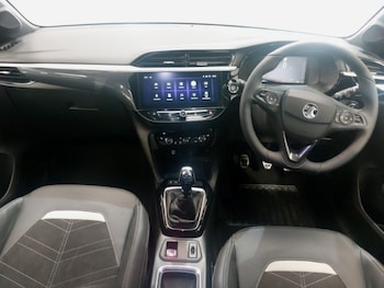 Used Vauxhall Corsa 2024 for sale - 76052299: Photo 2