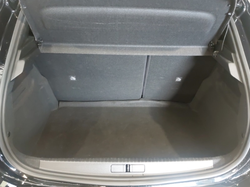 Used Vauxhall Corsa 2024 for sale - 76052299: Photo 8