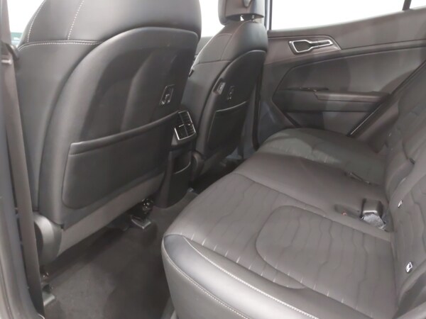 Used Kia Sportage 2023 for sale - 75562624: Photo 6