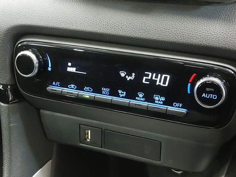 Used Toyota Yaris 2023 for sale - 77623471: Photo 13