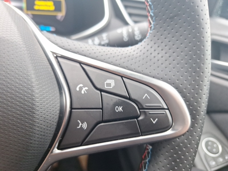 Used Renault Clio 2024 for sale - 76614003: Photo 19