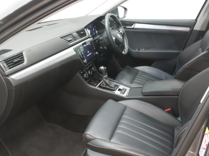 Used Skoda Superb 2023 for sale - 76695768: Photo 5