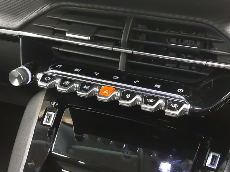 Used Peugeot 2008 2022 for sale - 77907381: Photo 13