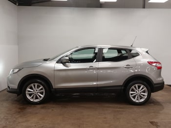 Used Nissan Qashqai 2017 for sale - 78527181: Photo