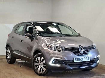 Used Renault Captur 2019 for sale - 79360846: Photo