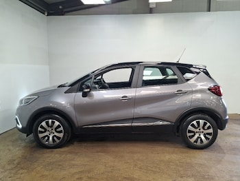 Used Renault Captur 2019 for sale - 79360846: Photo