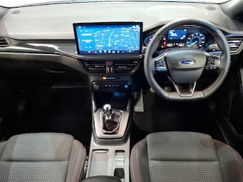 Used Ford Focus 2023 for sale - 79303035: Photo