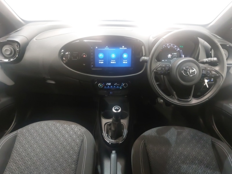 Used Toyota Aygo X 2024 for sale - 77678174: Photo 2