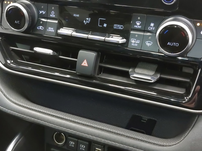 Used Toyota Highlander 2021 for sale - 78148894: Photo 13