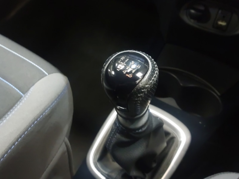 Used Toyota Yaris 2017 for sale - 77790551: Photo 12