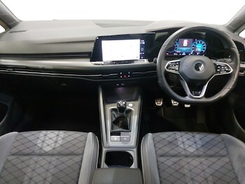 Used Volkswagen Golf 2021 for sale - 77689676: Photo