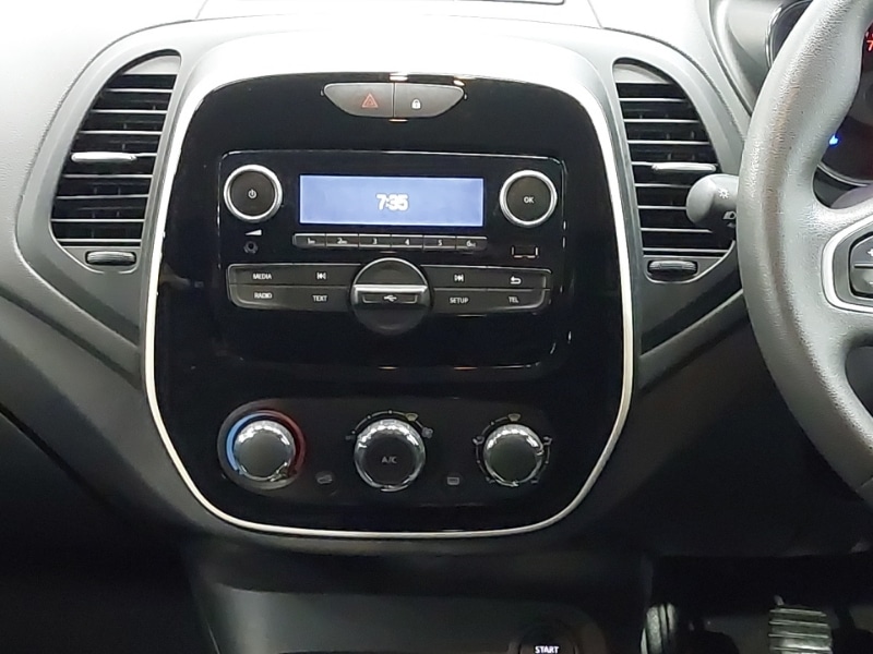 Used Renault Captur 2018 for sale - 76779564: Photo 10