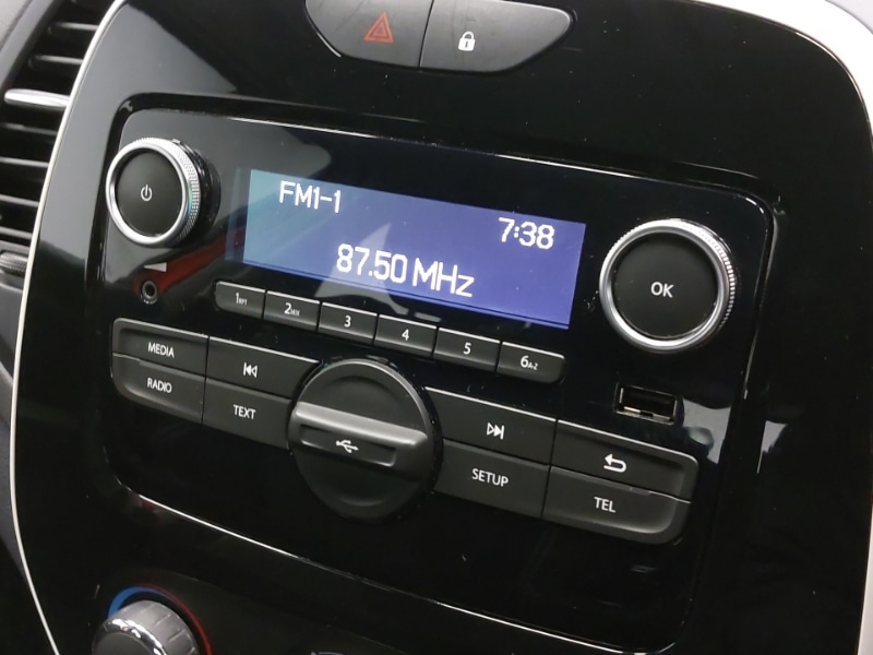 Used Renault Captur 2018 for sale - 76779564: Photo 13