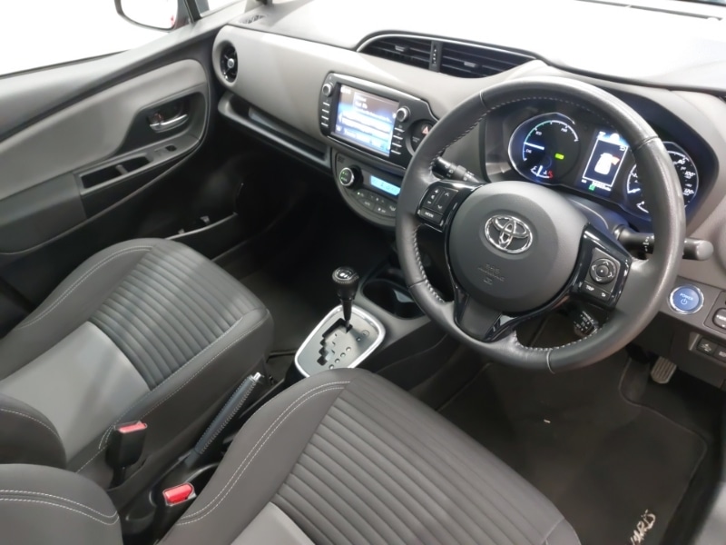 Used Toyota Yaris 2020 for sale - 77987755: Photo 18