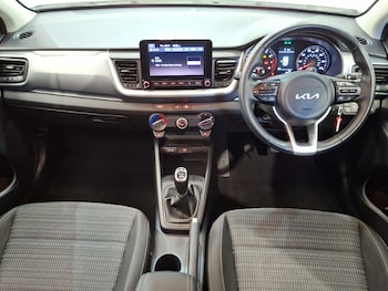 Used Kia Stonic 2022 for sale - 79310625: Photo