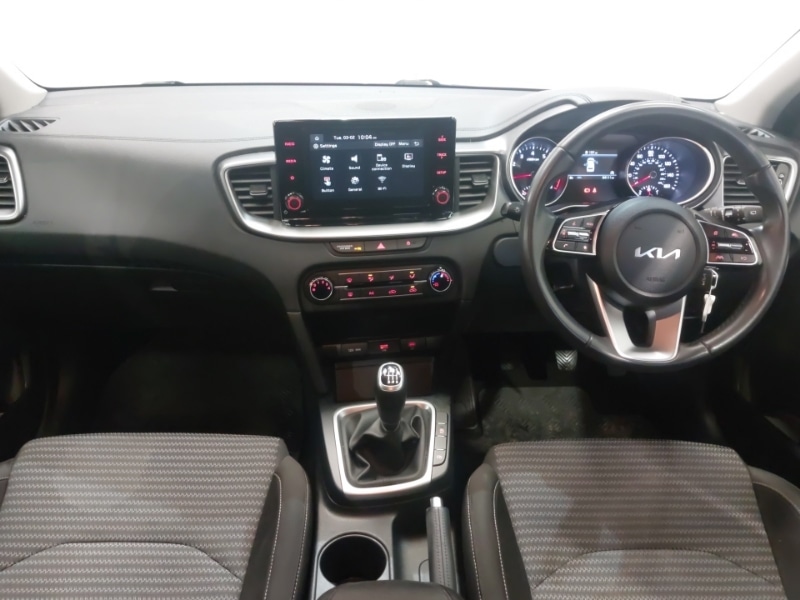 Used Kia Ceed 2023 for sale - 77466472: Photo 2