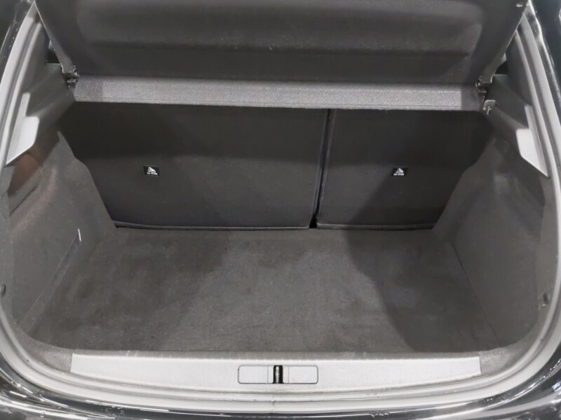 Used Peugeot 208 2023 for sale - 76613982: Photo 8