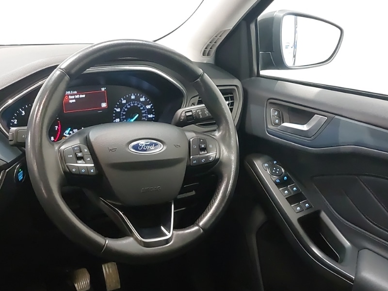 Used Ford Focus 2020 for sale - 76325507: Photo 10