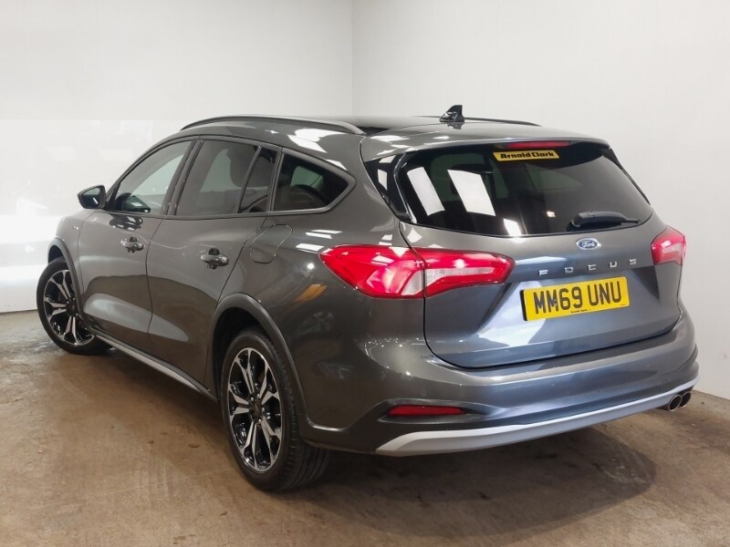 Used Ford Focus 2020 for sale - 76325507: Photo 3