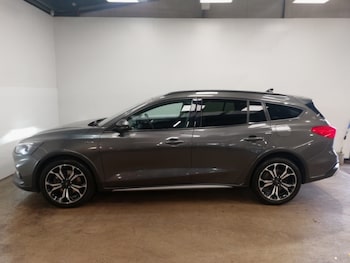 Used Ford Focus 2020 for sale - 76325507: Photo