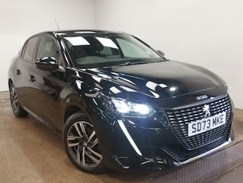 Peugeot - 208