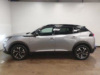 Used Peugeot 2008 2023 for sale - 77265421: Photo