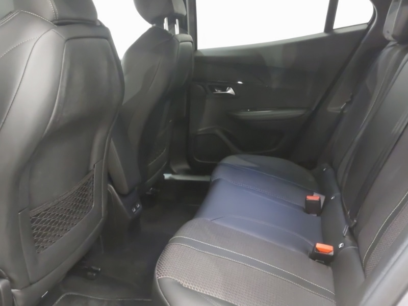 Used Peugeot 2008 2023 for sale - 77265421: Photo 6
