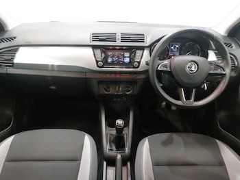 Used Skoda Fabia 2018 for sale - 77338328: Photo