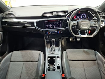 Used Audi Q3 2021 for sale - 79069899: Photo