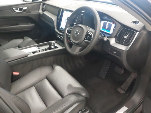 Used Volvo XC60 2023 for sale - 75702110: Photo 18