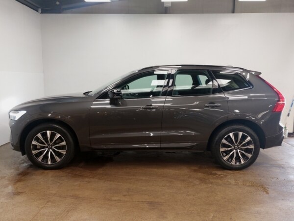 Used Volvo XC60 2023 for sale - 75702110: Photo 4