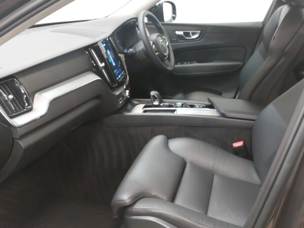 Used Volvo XC60 2023 for sale - 75702110: Photo 5
