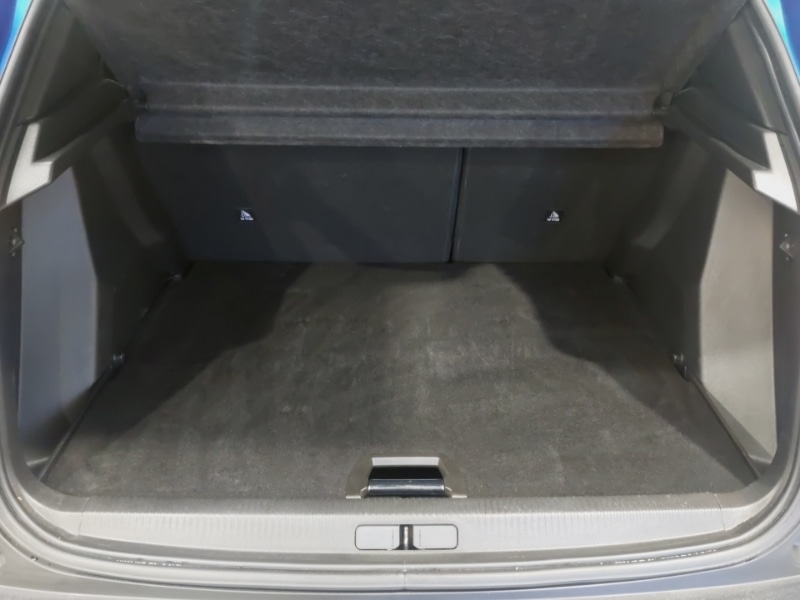 Used Peugeot 2008 2021 for sale - 76987357: Photo 8