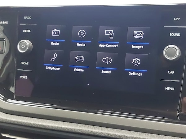 Used Volkswagen Polo 2019 for sale - 76275671: Photo 15