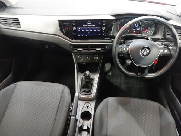 Used Volkswagen Polo 2019 for sale - 76275671: Photo 2