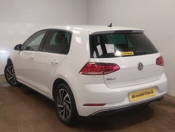Used Volkswagen Golf 2019 for sale - 76478635: Photo