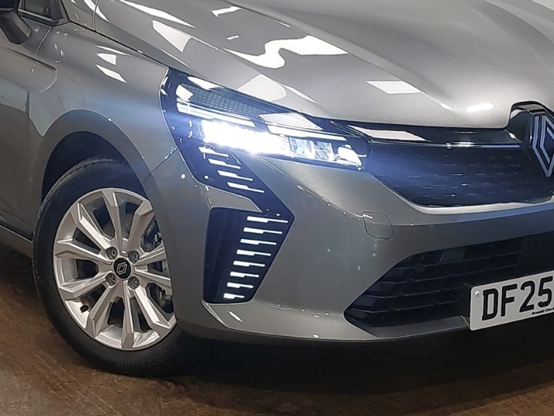 Used Renault Clio 2025 for sale - 77623494: Photo 9