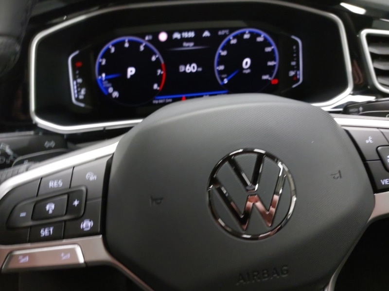 Used Volkswagen T-Roc 2025 for sale - 76970156: Photo 17