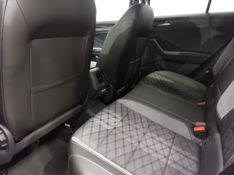 Used Volkswagen T-Roc 2025 for sale - 76970156: Photo 6