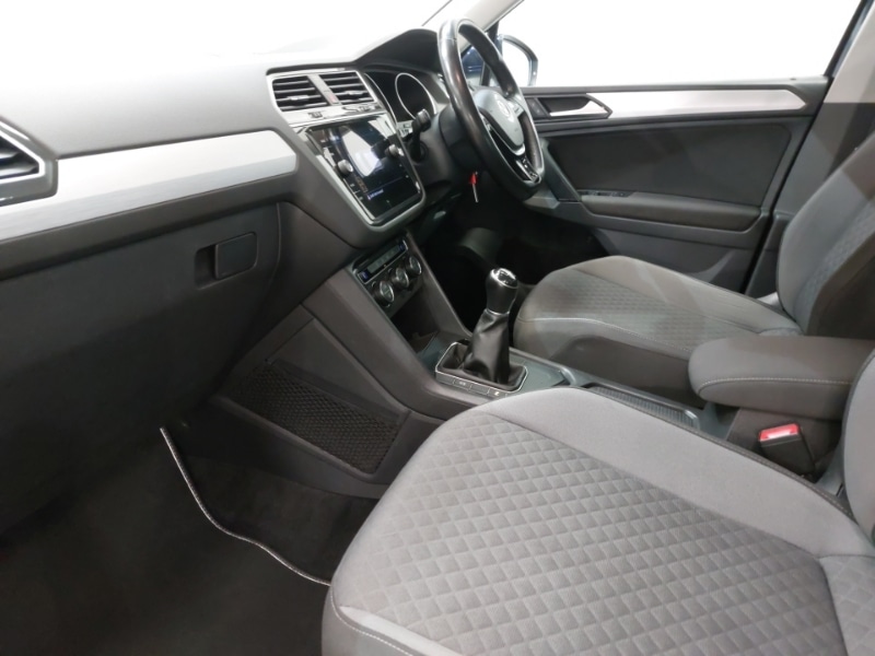 Used Volkswagen Tiguan 2018 for sale - 77419141: Photo 5