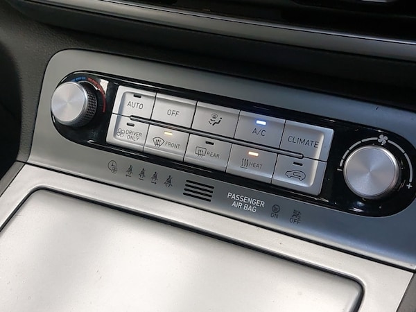 Used Hyundai KONA 2023 for sale - 76053844: Photo 13
