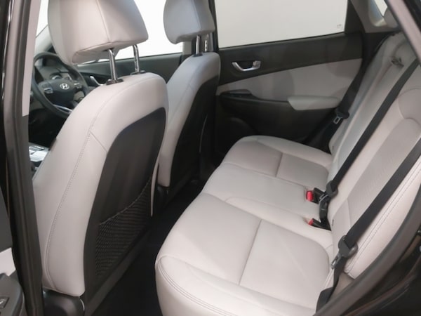 Used Hyundai KONA 2023 for sale - 76053844: Photo 6
