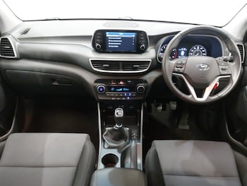 Used Hyundai TUCSON 2018 for sale - 79523039: Photo