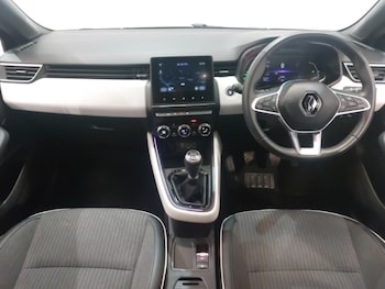 Used Renault Clio 2021 for sale - 78821399: Photo